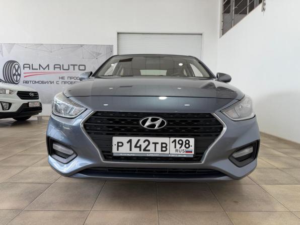 Hyundai Solaris II с пробегом 2017 года, цена 1 250 000 рублей, 174000 км, седан, Автокод Объявления