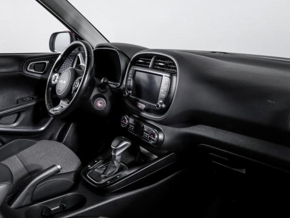 Kia Soul III с пробегом 2021 года, цена 2 199 000 рублей, 42400 км, хэтчбек, Автокод Объявления