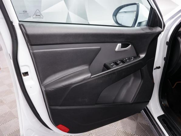 Kia Sportage III с пробегом 2011 года, цена 1 199 000 рублей, 200916 км, внедорожник, Автокод Объявления