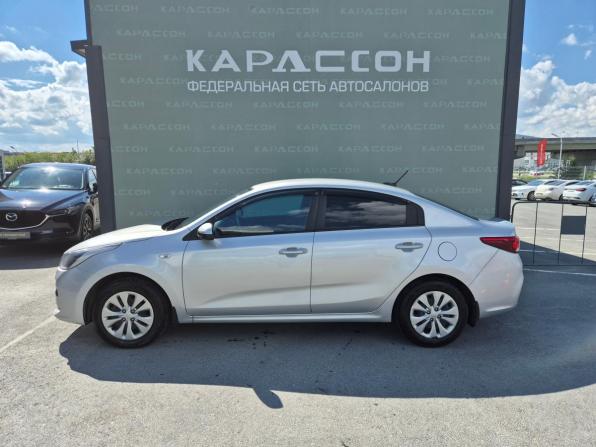 Kia Rio IV с пробегом 2018 года, цена 1 385 000 рублей, 90926 км, седан, Автокод Объявления