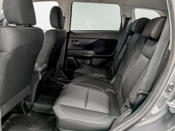 Mitsubishi Outlander III Рестайлинг 3 с пробегом 2020 года, цена 2 300 000 рублей, 92167 км, внедорожник, Автокод Объявления