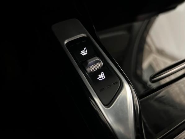 Kia Sorento IV с пробегом 2021 года, цена 3 100 000 рублей, 133000 км, внедорожник, Автокод Объявления