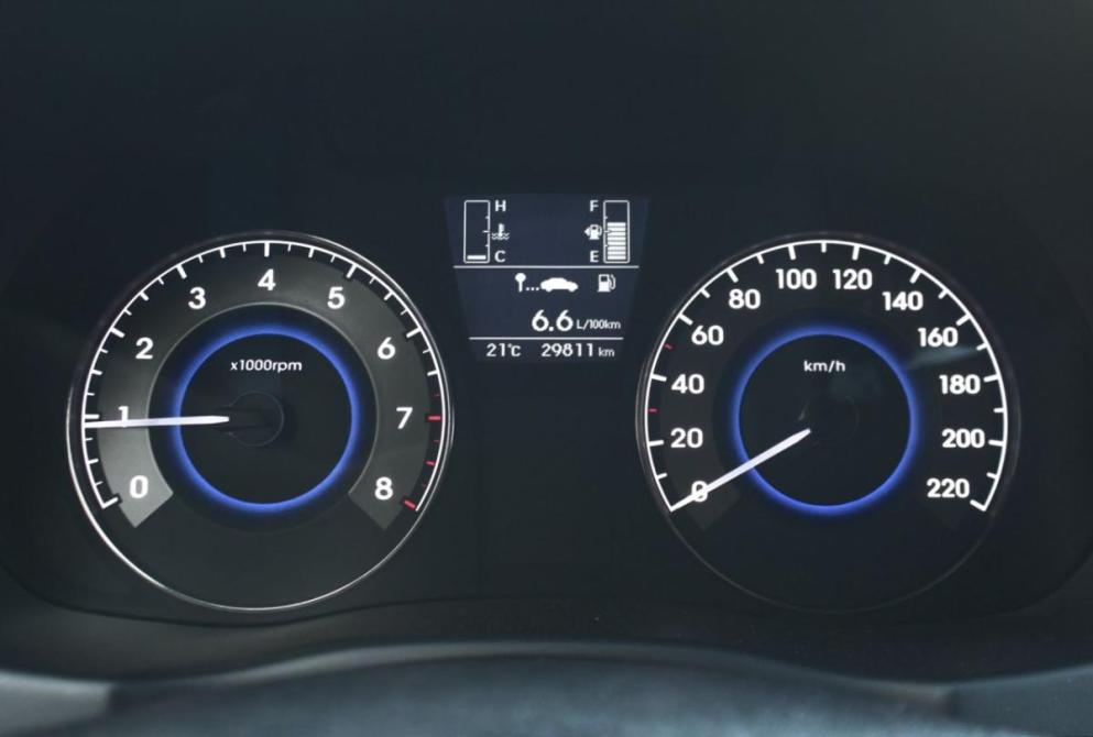 Hyundai Solaris I Рестайлинг Нижний Новгород  - изображение 11
