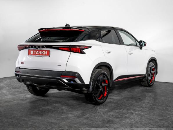 Omoda C5 I с пробегом 2023 года, цена 1 970 000 рублей, 61976 км, внедорожник, Автокод Объявления