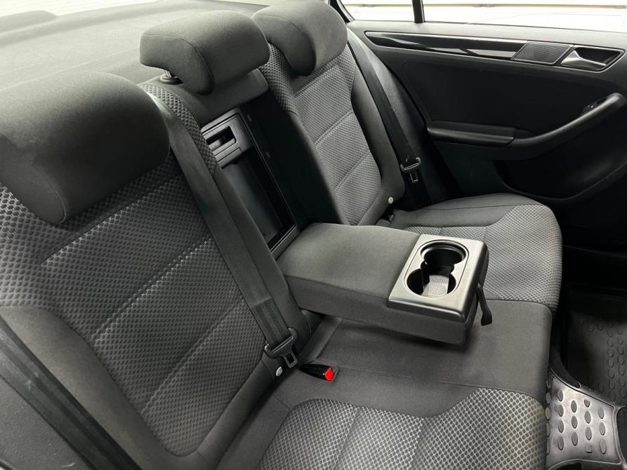 Volkswagen Jetta VI Рестайлинг Казань  - изображение 18