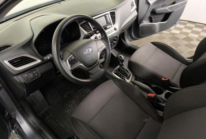 Hyundai Solaris II с пробегом 2019 года, цена 1 410 000 рублей, 109713 км, седан, Автокод Объявления