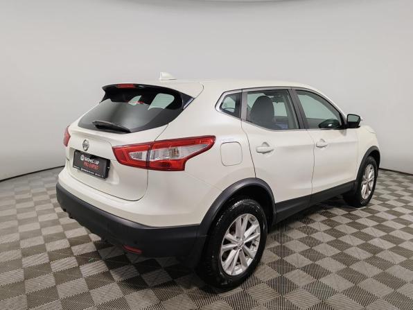 Nissan Qashqai II с пробегом 2018 года, цена 1 525 000 рублей, 161744 км, внедорожник, Автокод Объявления