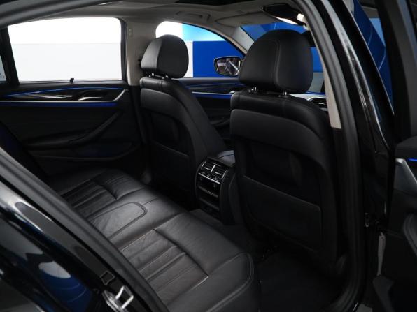 BMW 5 серии VII (G30/G31/G38) с пробегом 2016 года, цена 2 828 077 рублей, 68299 км, седан, Автокод Объявления