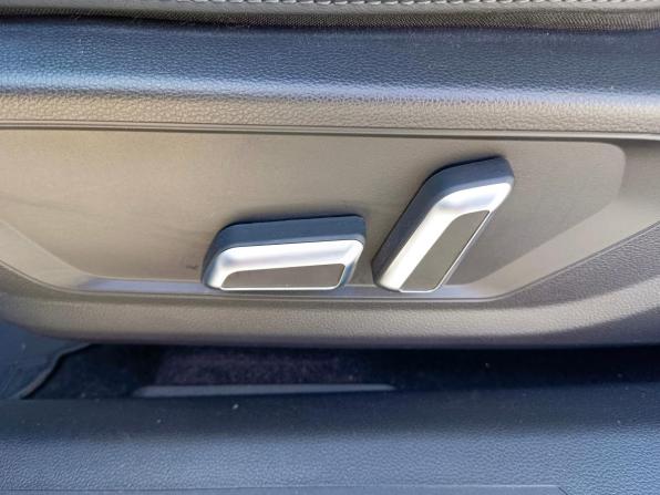 Haval Jolion I с пробегом 2023 года, цена 2 099 995 рублей, 21175 км, внедорожник, Автокод Объявления