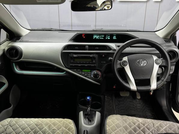 Toyota Aqua I с пробегом 2012 года, цена 779 000 рублей, 146000 км, хэтчбек, Автокод Объявления