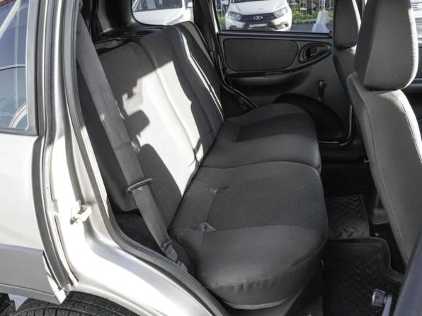 Chevrolet Niva I Рестайлинг с пробегом 2012 года, цена 360 000 рублей, 166850 км, внедорожник, Автокод Объявления