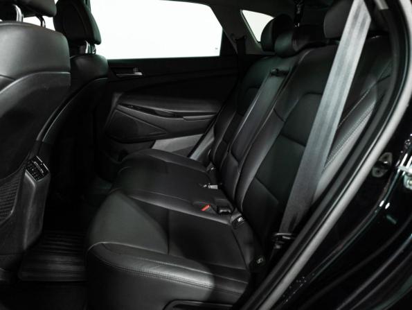 Hyundai Tucson III с пробегом 2017 года, цена 1 999 000 рублей, 121988 км, внедорожник, Автокод Объявления