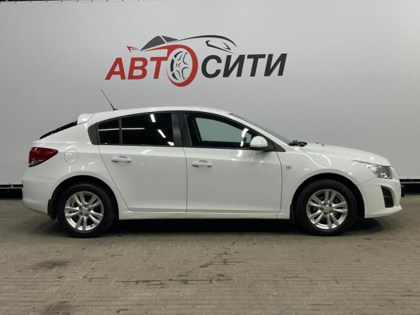 Chevrolet Cruze I Рестайлинг с пробегом 2013 года, цена 799 000 рублей, 105000 км, хэтчбек, Автокод Объявления