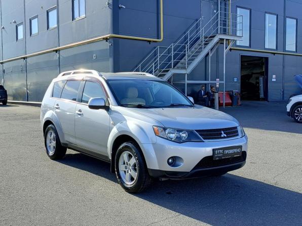Mitsubishi Outlander II с пробегом 2008 года, цена 918 000 рублей, 205001 км, внедорожник, Автокод Объявления