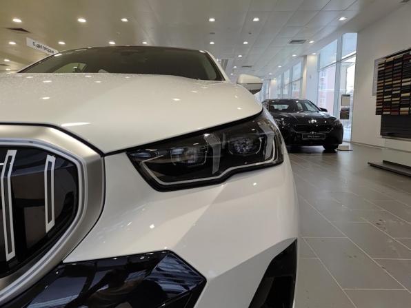 BMW 5 серии VIII (G60/G61/G68) с пробегом 2025 года, цена 8 350 000 рублей, 20 км, седан, Автокод Объявления
