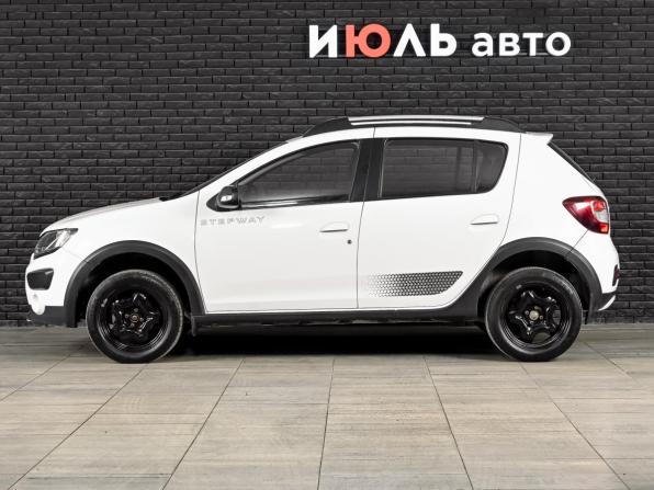 Renault Sandero II Рестайлинг с пробегом 2018 года, цена 1 150 000 рублей, 110239 км, хэтчбек, Автокод Объявления