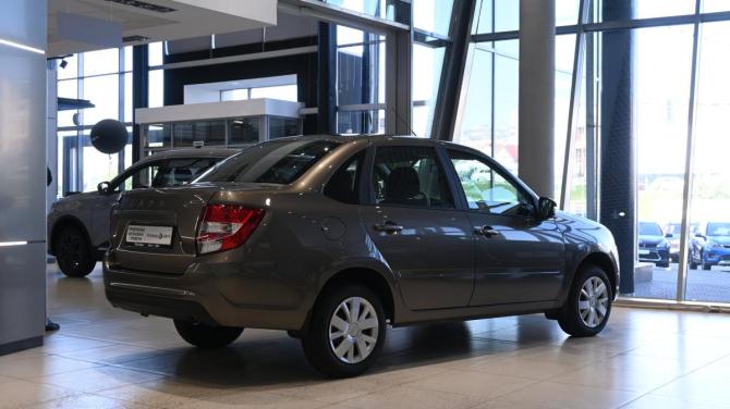 Lada (ВАЗ) Granta I Рестайлинг с пробегом 2025 года, цена 999 000 рублей, 42 км, седан, Автокод Объявления