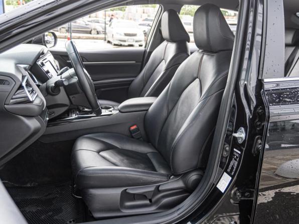 Toyota Camry VIII (XV70) с пробегом 2021 года, цена 2 865 000 рублей, 161247 км, седан, Автокод Объявления