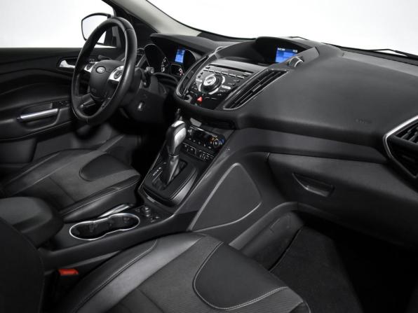 Ford Kuga II с пробегом 2015 года, цена 1 490 000 рублей, 85000 км, внедорожник, Автокод Объявления