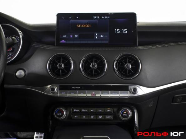 Kia Stinger I Рестайлинг с пробегом 2021 года, цена 2 818 000 рублей, 102638 км, лифтбек, Автокод Объявления