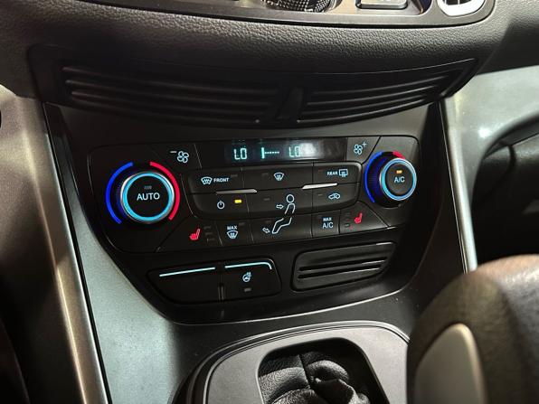 Ford Kuga II Рестайлинг с пробегом 2017 года, цена 1 475 000 рублей, 117268 км, внедорожник, Автокод Объявления