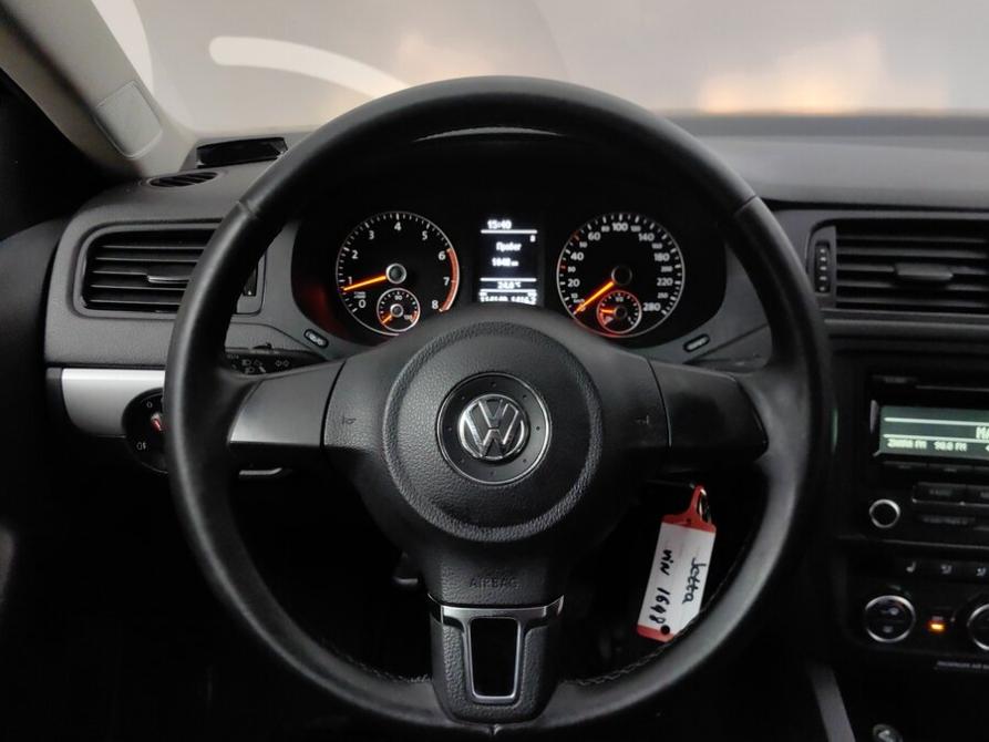 Volkswagen Jetta VI Подольск  - изображение 11