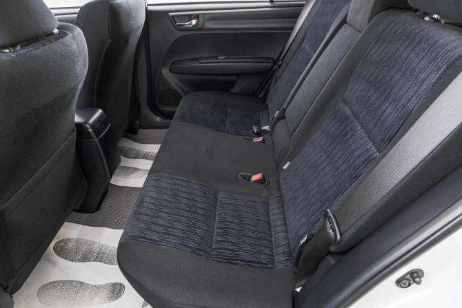 Toyota Corolla XI (E160 E170 E180) с пробегом 2013 года, цена 1 279 000 рублей, 141200 км, универсал, Автокод Объявления