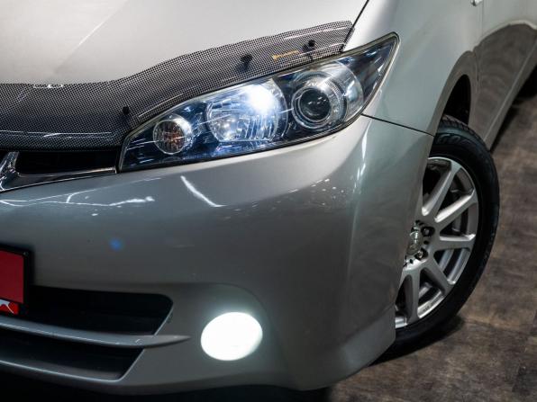 Toyota Wish II с пробегом 2011 года, цена 1 300 000 рублей, 160000 км, минивэн, Автокод Объявления