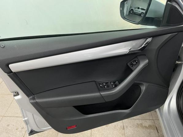 Skoda Octavia III (A7) с пробегом 2015 года, цена 1 110 000 рублей, 141821 км, лифтбек, Автокод Объявления