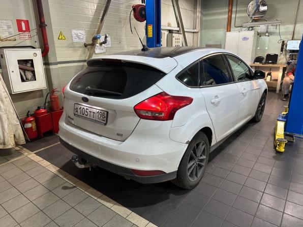 Ford Focus III Рестайлинг с пробегом 2017 года, цена 1 059 000 рублей, 165929 км, хэтчбек, Автокод Объявления