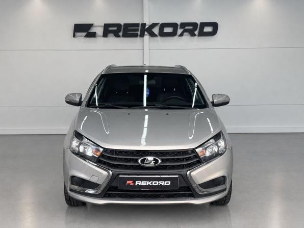 Lada (ВАЗ) Vesta I с пробегом 2020 года, цена 979 000 рублей, 113737 км, универсал, Автокод Объявления