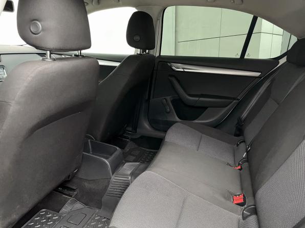 Skoda Octavia III (A7) с пробегом 2014 года, цена 989 000 рублей, 101339 км, лифтбек, Автокод Объявления