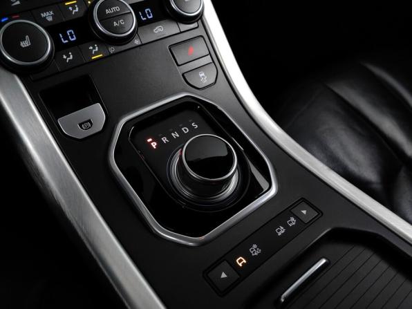 Land Rover Range Rover Evoque I с пробегом 2015 года, цена 1 899 000 рублей, 206000 км, внедорожник, Автокод Объявления