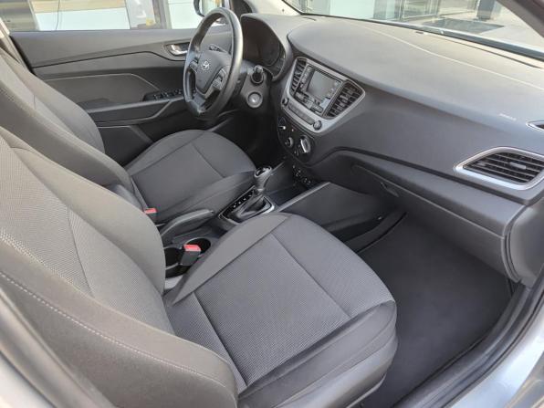 Hyundai Solaris II с пробегом 2018 года, цена 1 449 800 рублей, 68501 км, седан, Автокод Объявления