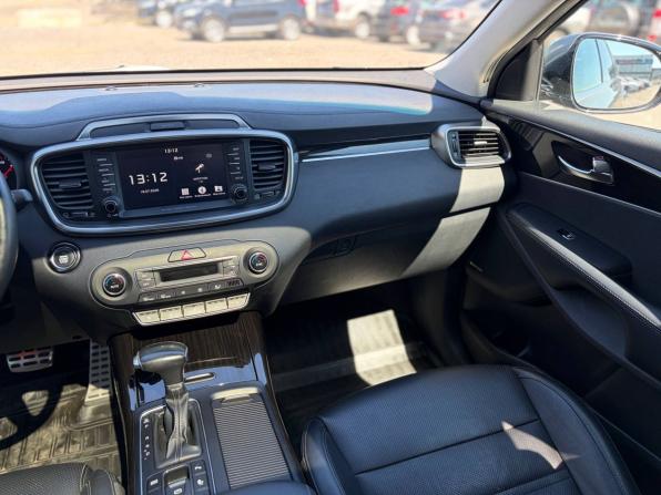 Kia Sorento III Prime Рестайлинг с пробегом 2018 года, цена 2 745 000 рублей, 122642 км, внедорожник, Автокод Объявления