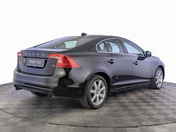 Volvo S60 II Рестайлинг с пробегом 2017 года, цена 2 150 000 рублей, 53376 км, седан, Автокод Объявления