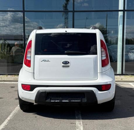 Kia Soul I Рестайлинг с пробегом 2012 года, цена 687 000 рублей, 206000 км, хэтчбек, Автокод Объявления