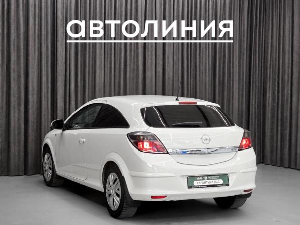Opel Astra H Рестайлинг с пробегом 2010 года, цена 530 000 рублей, 118000 км, хэтчбек, Автокод Объявления