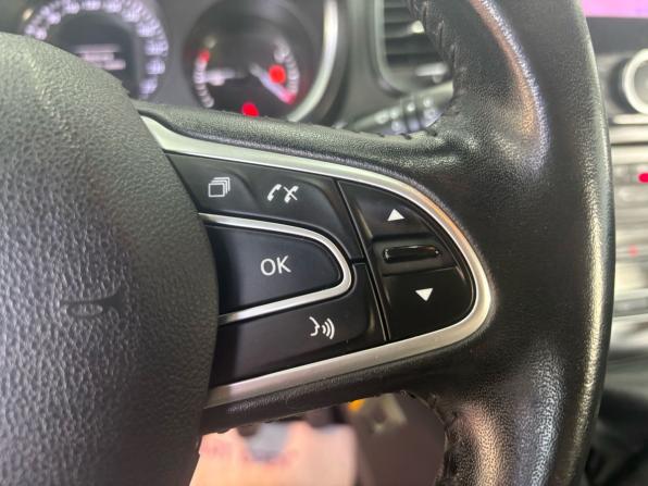 Renault Scenic IV с пробегом 2017 года, цена 1 499 000 рублей, 177000 км, компактвэн, Автокод Объявления