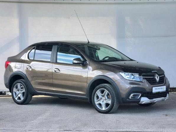 Renault Logan II Рестайлинг с пробегом 2021 года, цена 1 440 000 рублей, 33104 км, седан, Автокод Объявления
