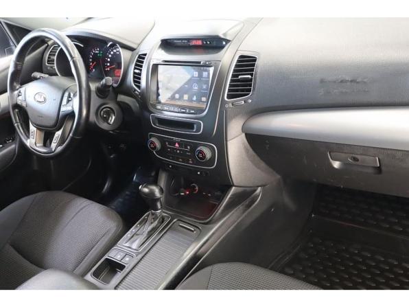 Kia Sorento II Рестайлинг с пробегом 2013 года, цена 1 587 000 рублей, 235940 км, внедорожник, Автокод Объявления