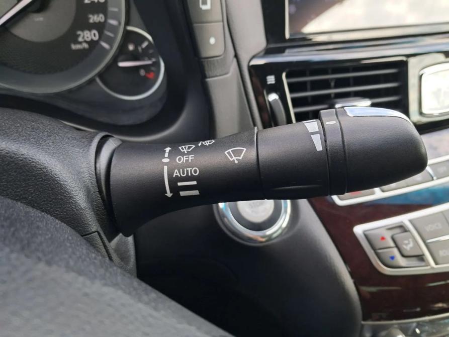 Infiniti Q70 I Санкт-Петербург  - изображение 12