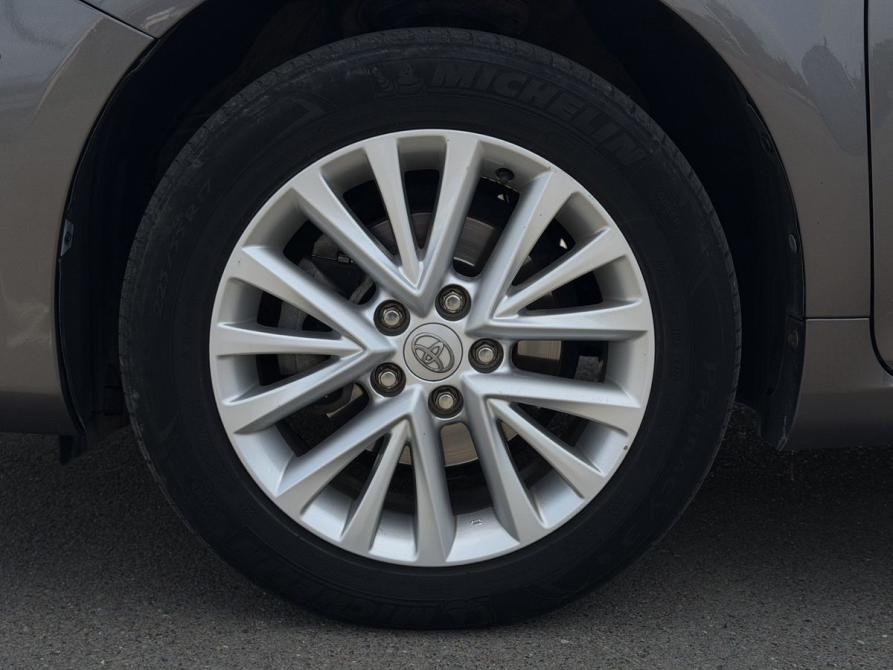 Toyota Camry VII (XV50) Рестайлинг Казань  - изображение 8