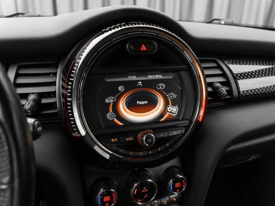 Mini Hatch III (F55/F56) Москва  - изображение 15