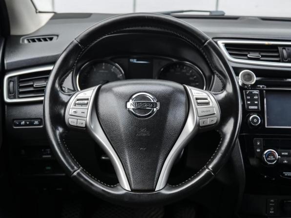 Nissan Qashqai II с пробегом 2017 года, цена 1 340 000 рублей, 233463 км, внедорожник, Автокод Объявления