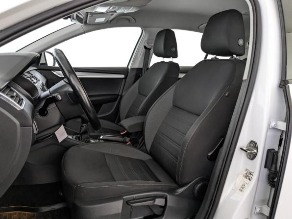 Skoda Octavia III (A7) Рестайлинг с пробегом 2019 года, цена 1 200 000 рублей, 204203 км, лифтбек, Автокод Объявления