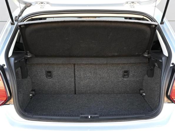 Volkswagen Polo V с пробегом 2010 года, цена 729 000 рублей, 292195 км, хэтчбек, Автокод Объявления