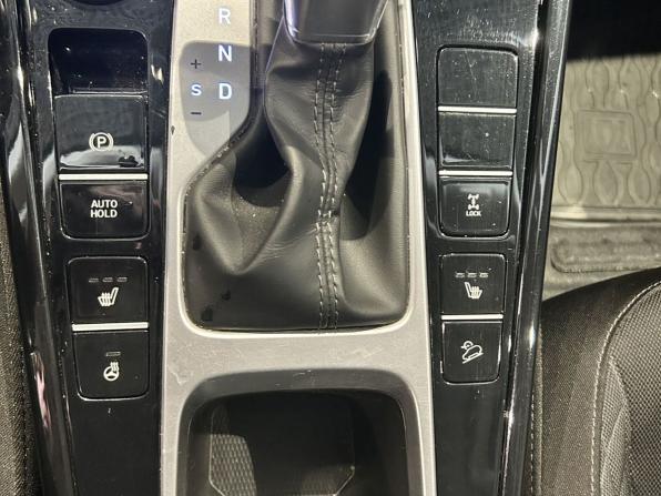 Hyundai Creta II с пробегом 2021 года, цена 2 493 000 рублей, 36496 км, внедорожник, Автокод Объявления