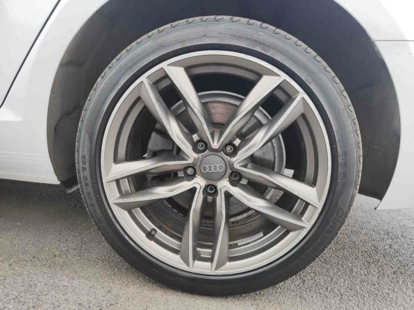 Audi A4 V (B9) с пробегом 2018 года, цена 1 975 000 рублей, 147912 км, седан, Автокод Объявления