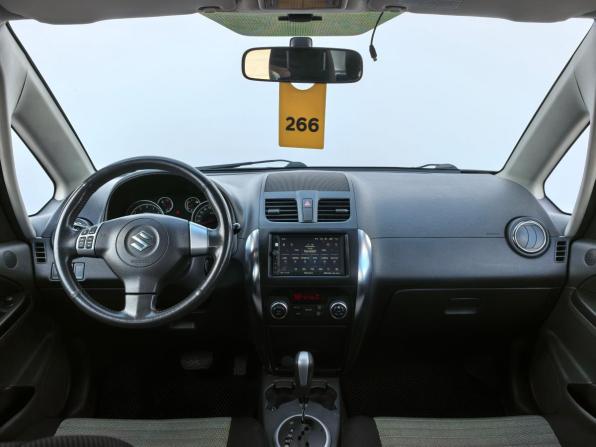 Suzuki SX4 I (Classic) Рестайлинг с пробегом 2010 года, цена 750 000 рублей, 190000 км, хэтчбек, Автокод Объявления